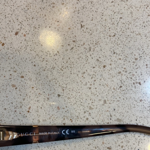 Gucci prescription glass frame. Flexible hinges. - Picture 3 of 5